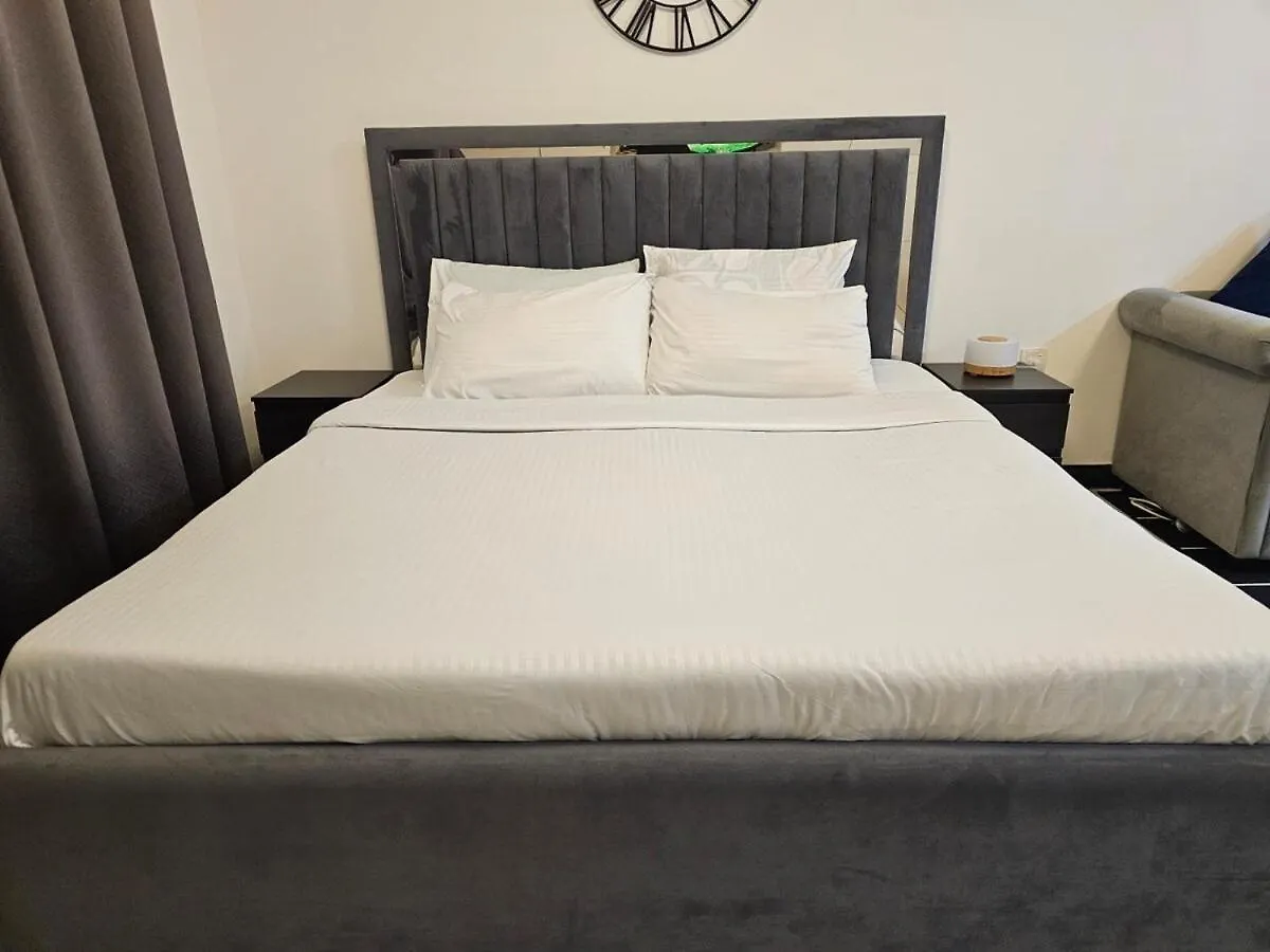 Homes2Retreat - Cozy & Elegant Studio In Jvc Dubai United Arab Emirates