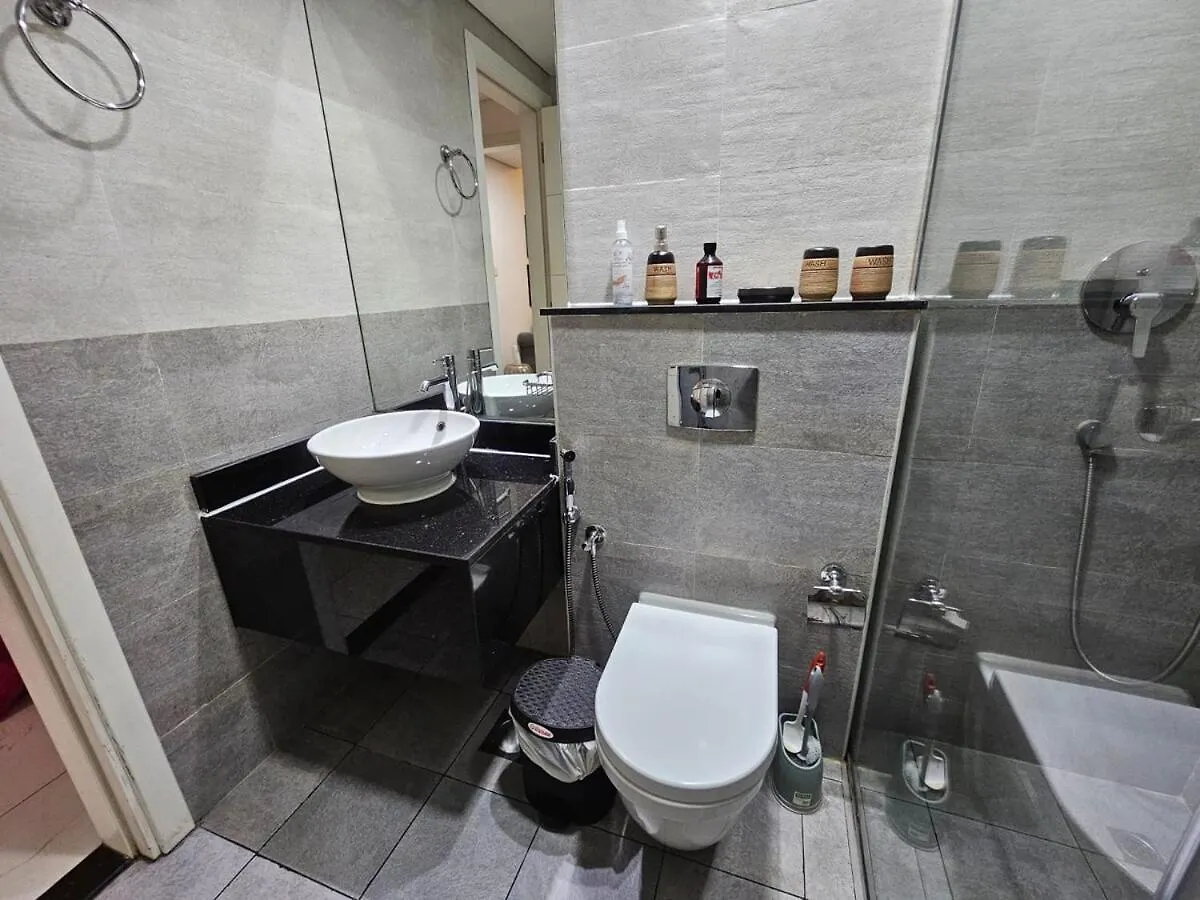 Homes2Retreat - Cozy & Elegant Studio In Jvc Dubai Apartment